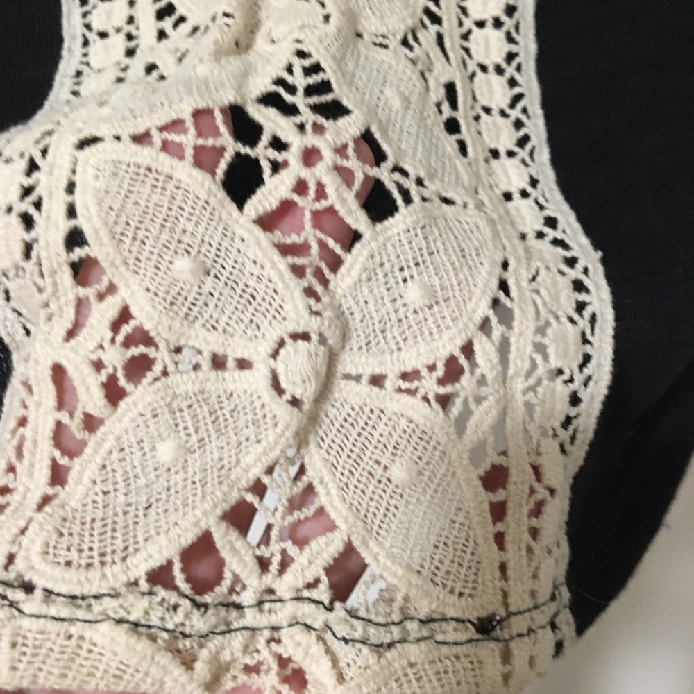 Charlotte Russe Black Heathered Crochet Lace Accent Top XS - Picture 7 of 13